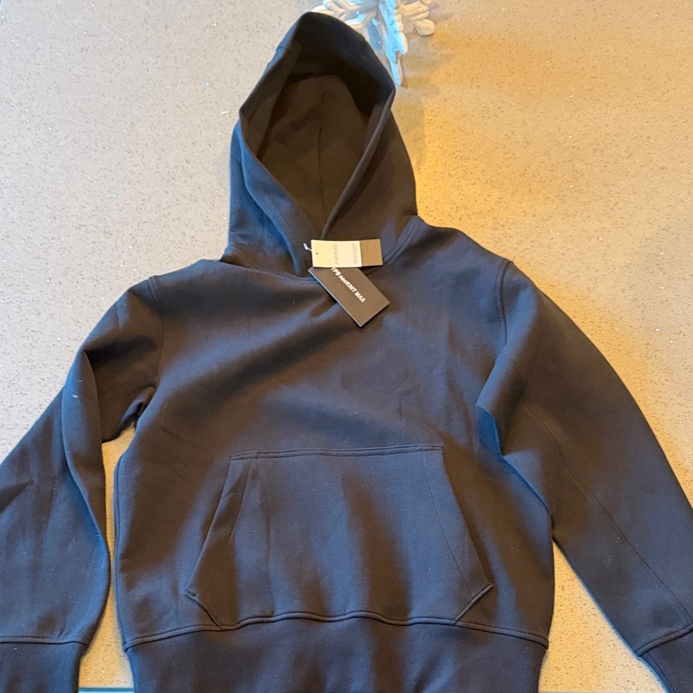 YPB neoKnit Max Men's Black Hoodie Sweater